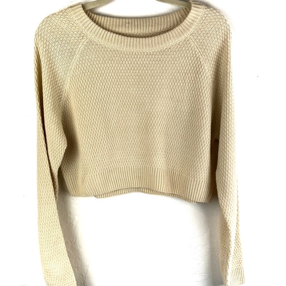 Crop Pullover Size M Acrylic Street Style Blogger Creme Knit Comfort Fashion - Picture 1 of 4